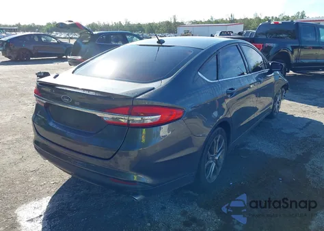 2017 Ford Fusion S из США, поврежденный, VIN 3FA6P0G7XHR304334